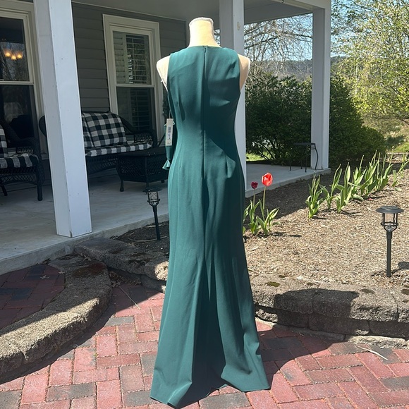 NWT: Eliza. J Stretch Crew Neck Sleeveless Cascading Ruffle Bow Gown - Picture 7 of 16